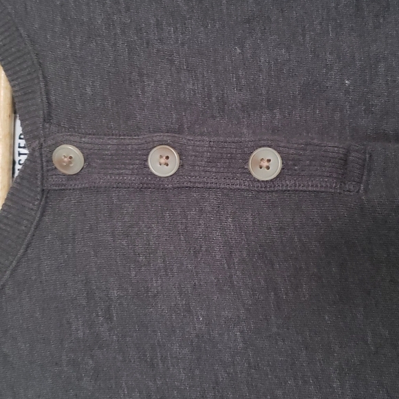 Hollister Sweater - Picture 3 of 5